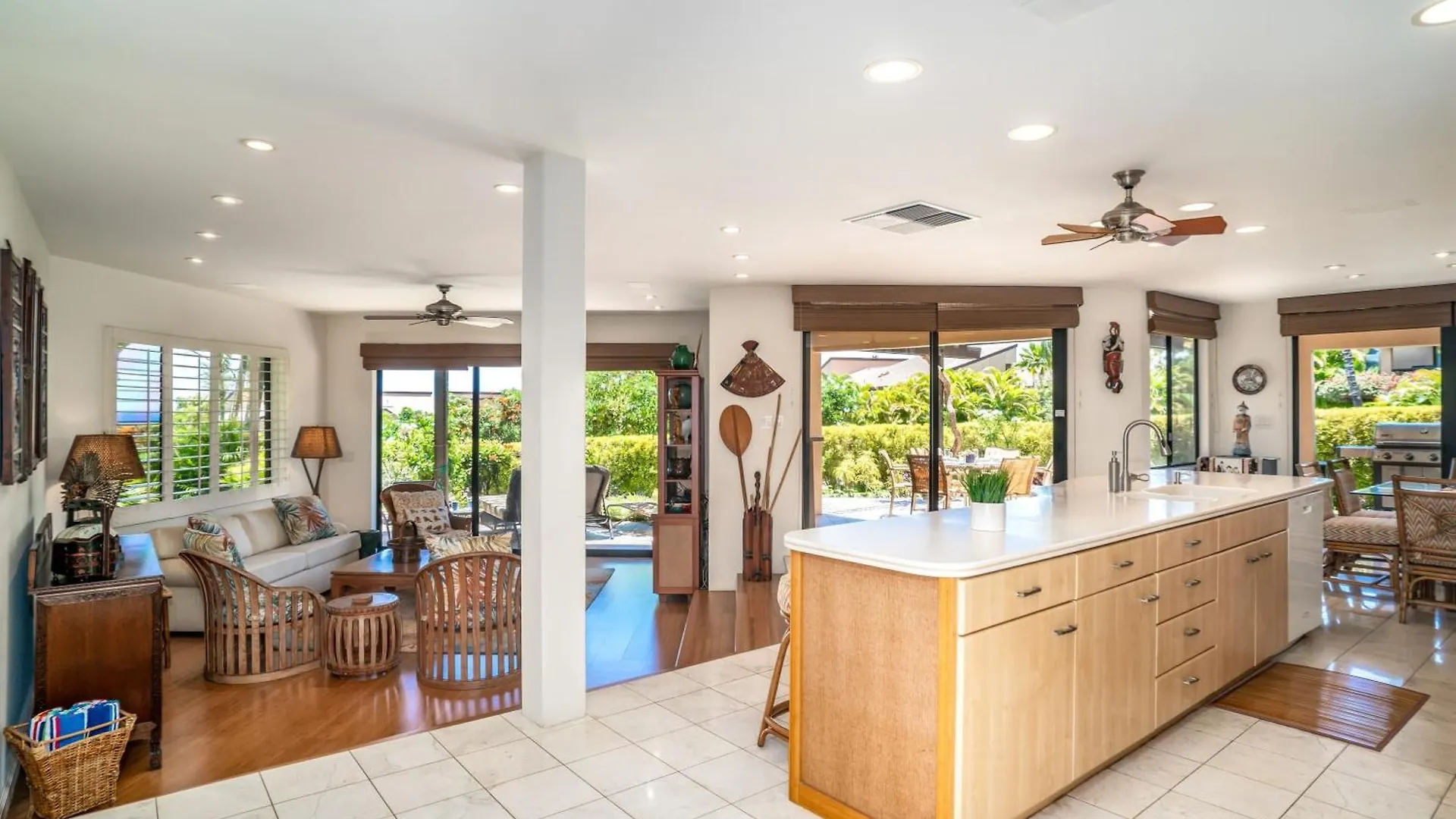 Wailea Ekahi Two Bedrooms - Ocean View By Coldwell Banker Island Vacations